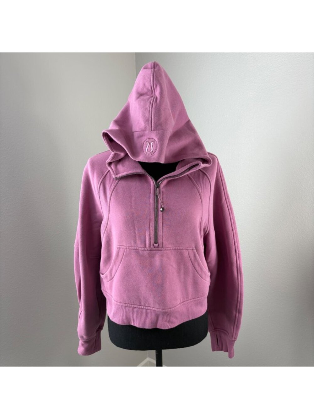 Lululemon Scuba Hoodie Womens XS S Pink lw3dm4s Workout Oversized